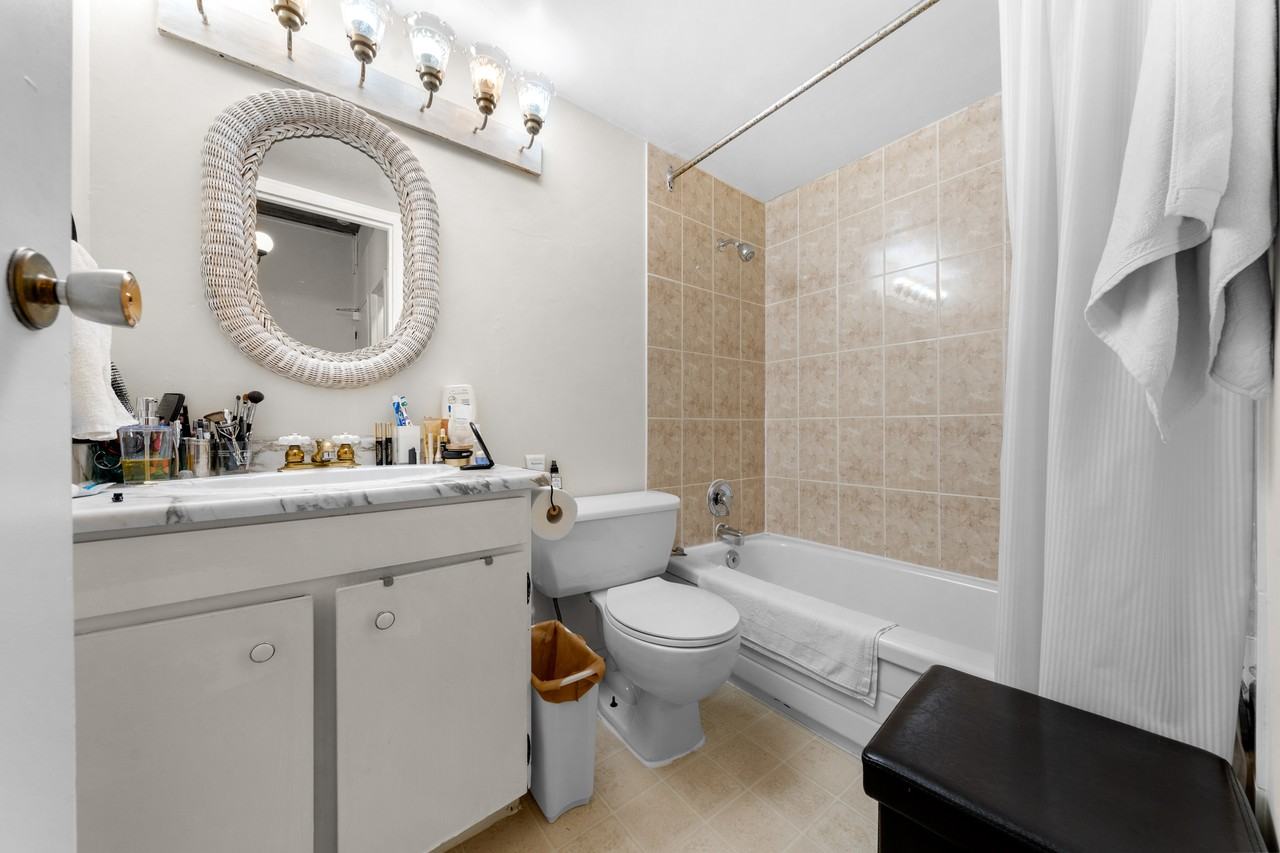 3515 Kingsway - Photo 5 of 6