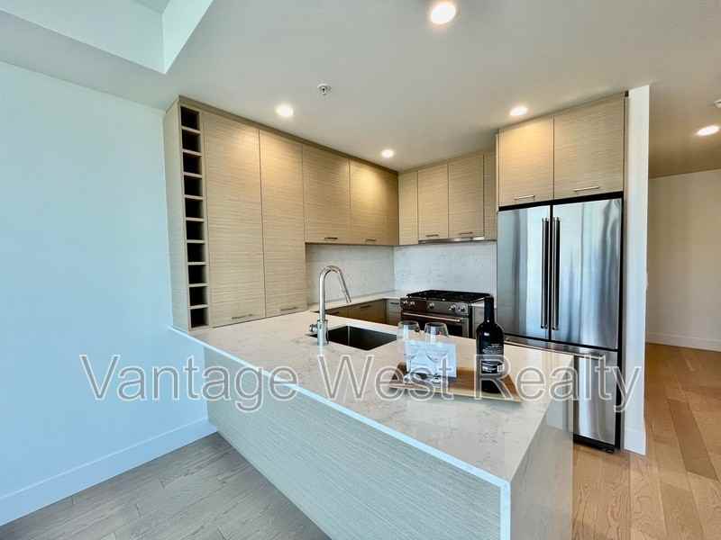 601 Sunset Drive - Photo 2 of 12