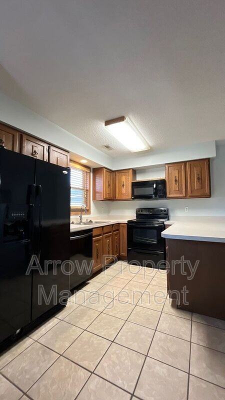 1117 Sw - Photo 4 of 17