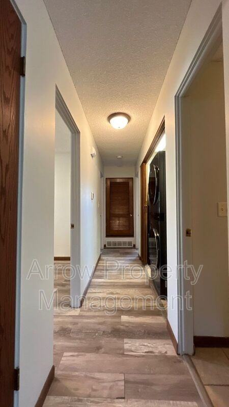 1117 Sw - Photo 6 of 17