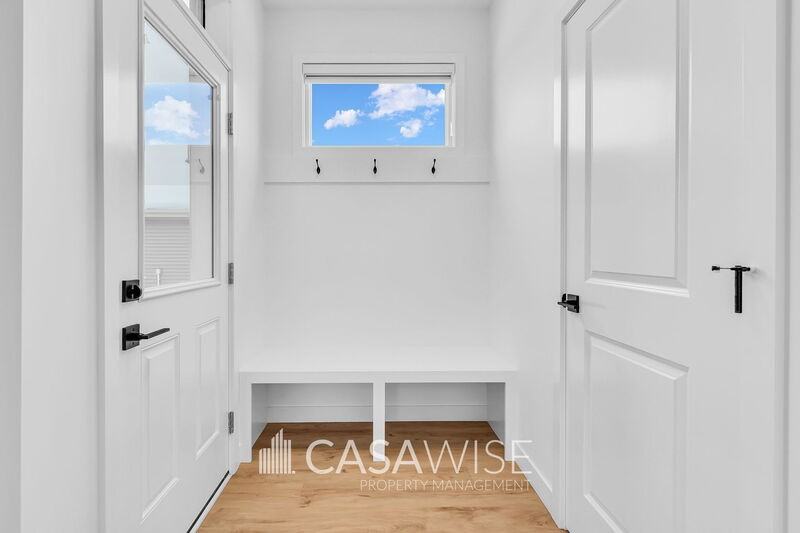 203 Kinglet Blvd Nw #MAIN - Photo 5 of 26