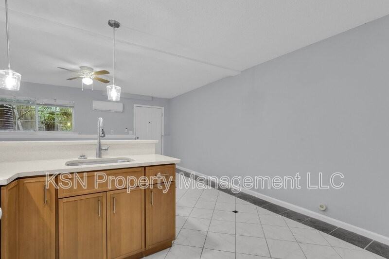 8 E 33rd St #B - Photo 6 of 22