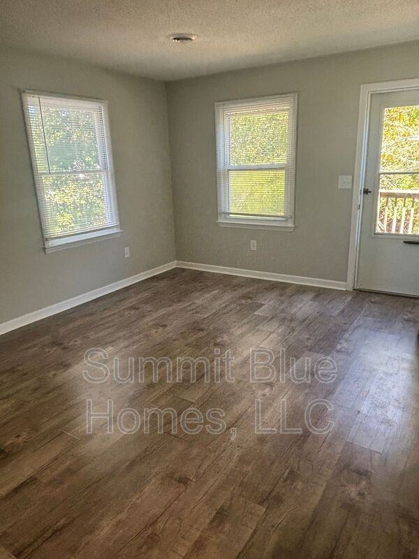 753 Bluff City Hwy #A8 - Photo 2 of 11