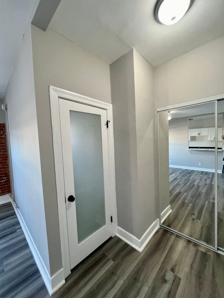 1626 N. Harvard Blvd. - Photo 7 of 25