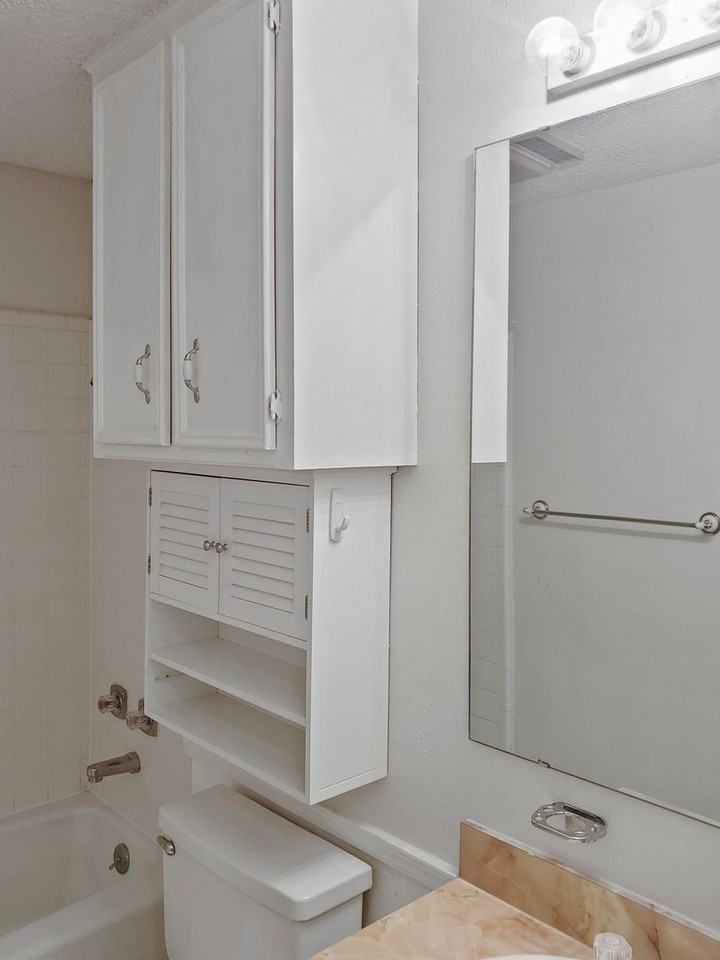 628 Overlook Ct - Photo 7 of 12