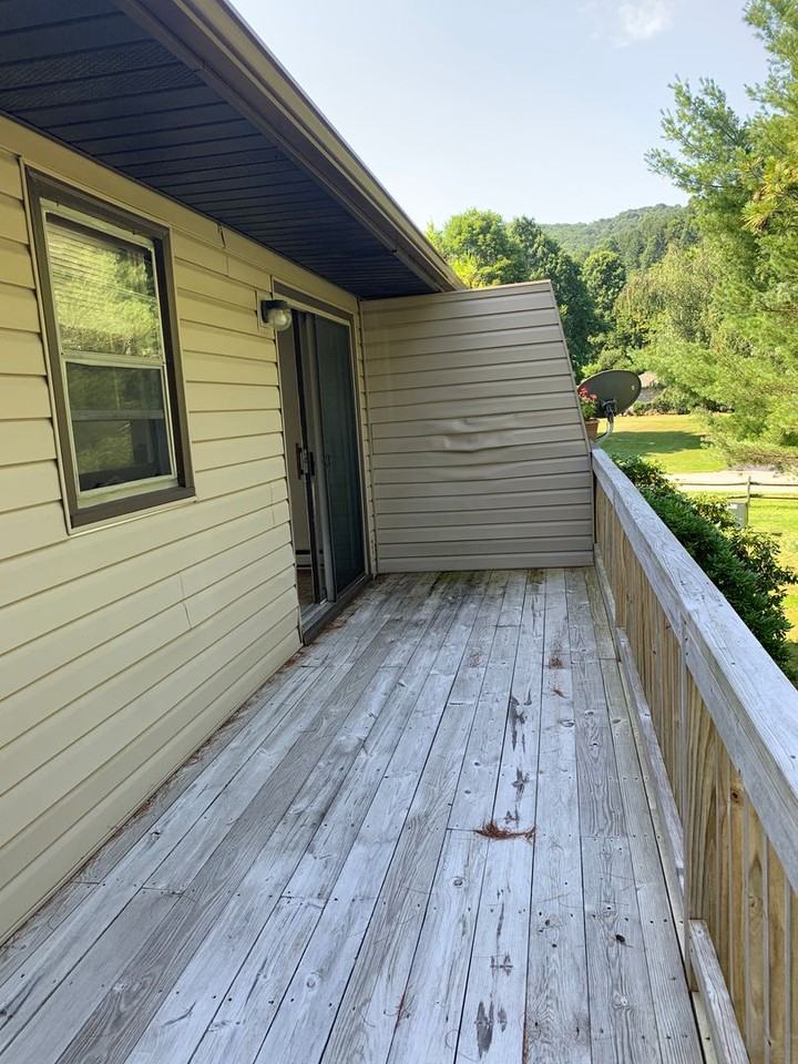 260 Adams Ln - Photo 5 of 24