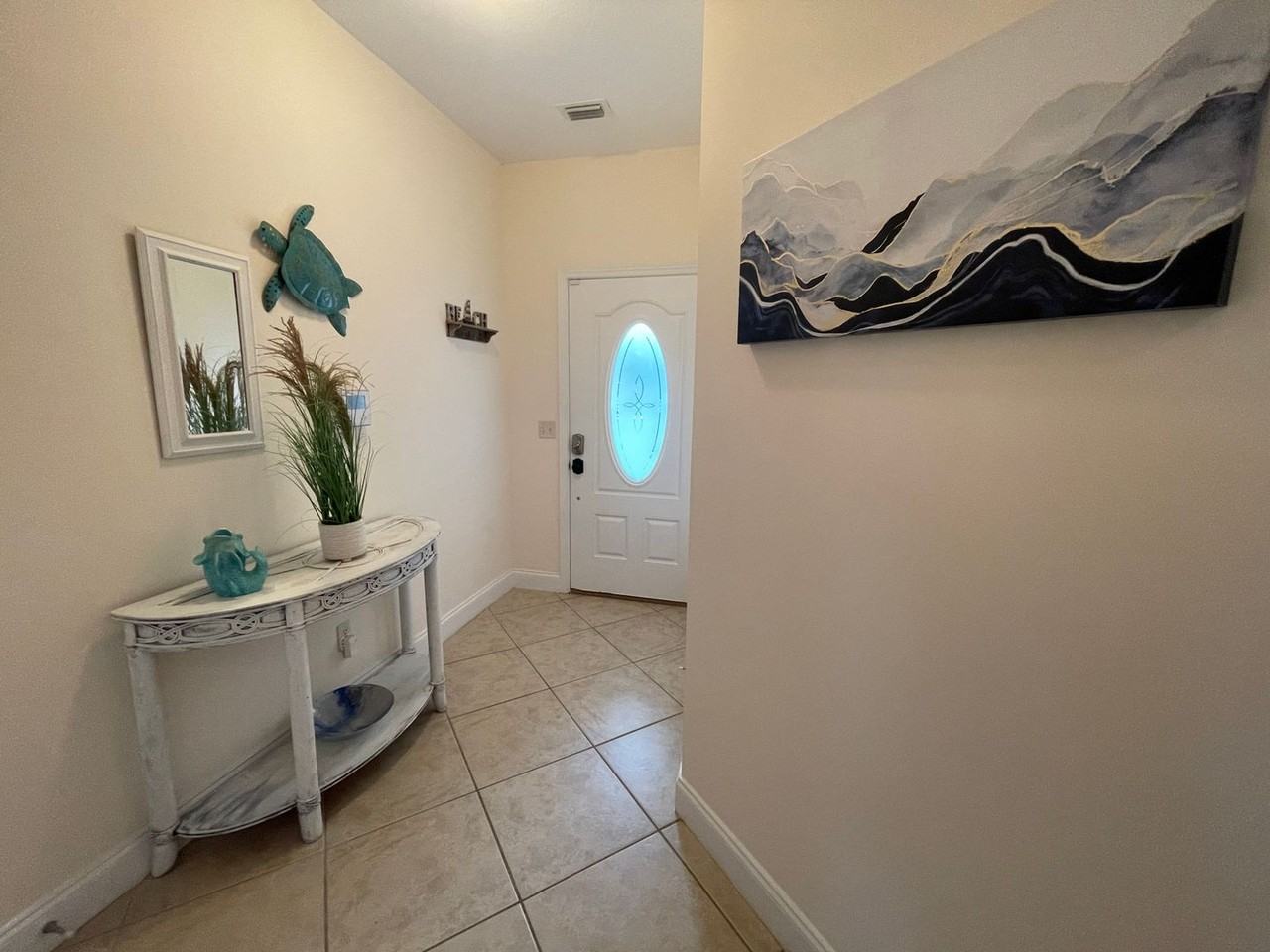 1716 Annabellas Dr - Photo 4 of 49