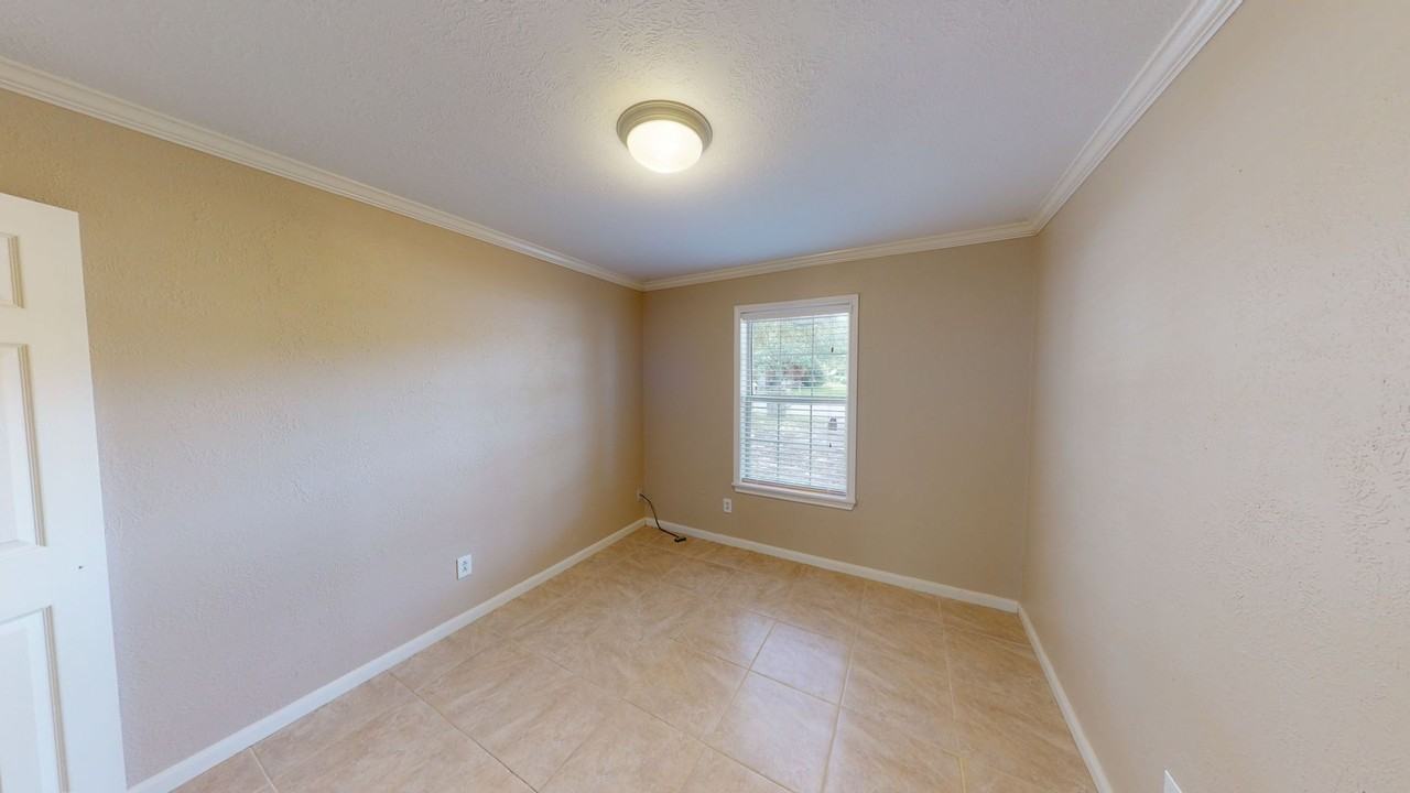 710 Llano Pl - Photo 3 of 12
