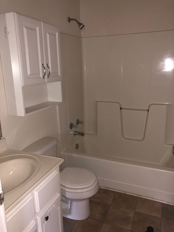 248 Pine Dr - Photo 3 of 11