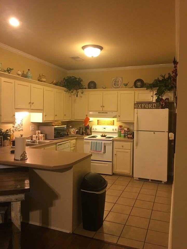 125 Private Road 1037 - Photo 2 of 11