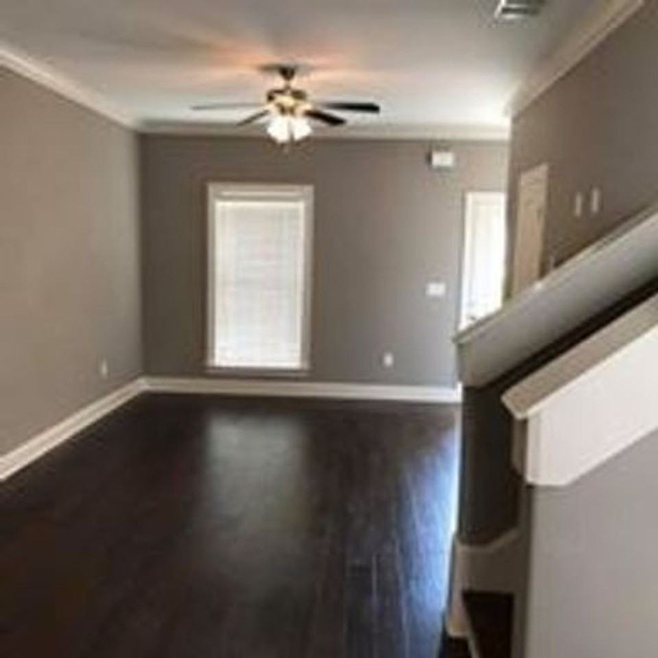 500 Fifer Cir #61 - Photo 7 of 8