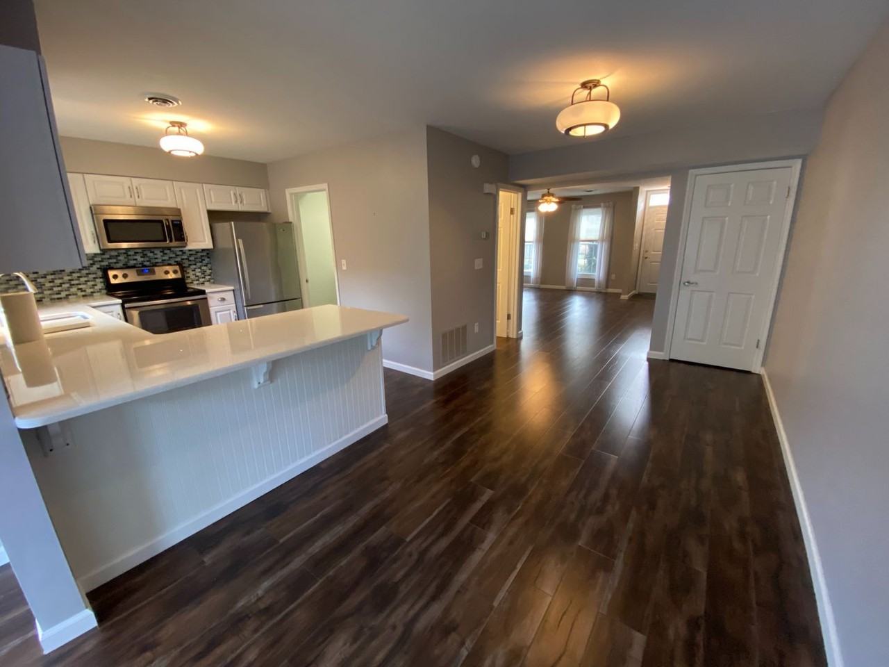 447 Delancey Ct - Photo 3 of 13