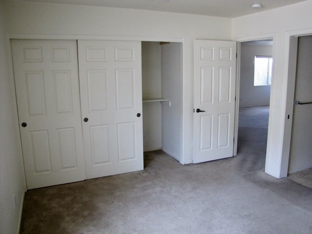 1888 Paseo De La Luna - Photo 7 of 17