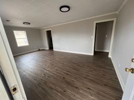 featured image of 201 Indy Ln