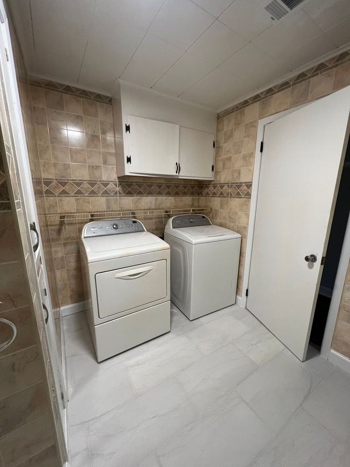 201 Indy Ln - Photo 5 of 9