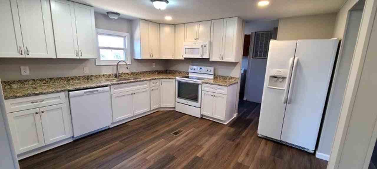 769 Cedar Gate Rd - Photo 3 of 18