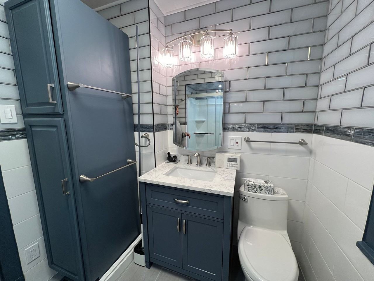 328 Venture St - Photo 2 of 20