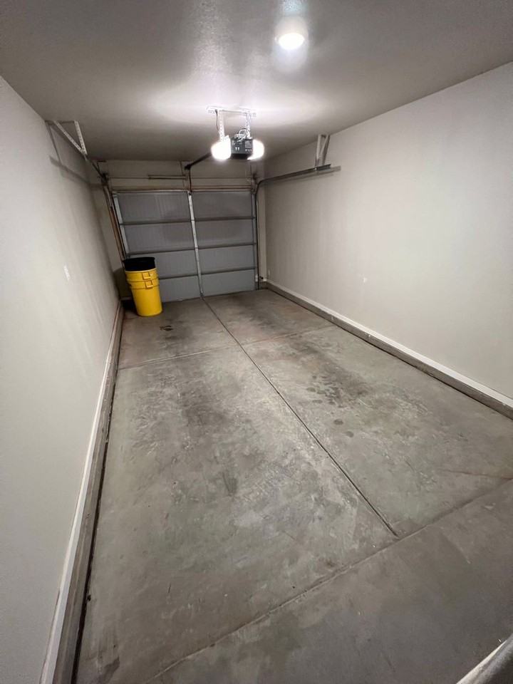 2113 Langford Ave - Photo 5 of 18