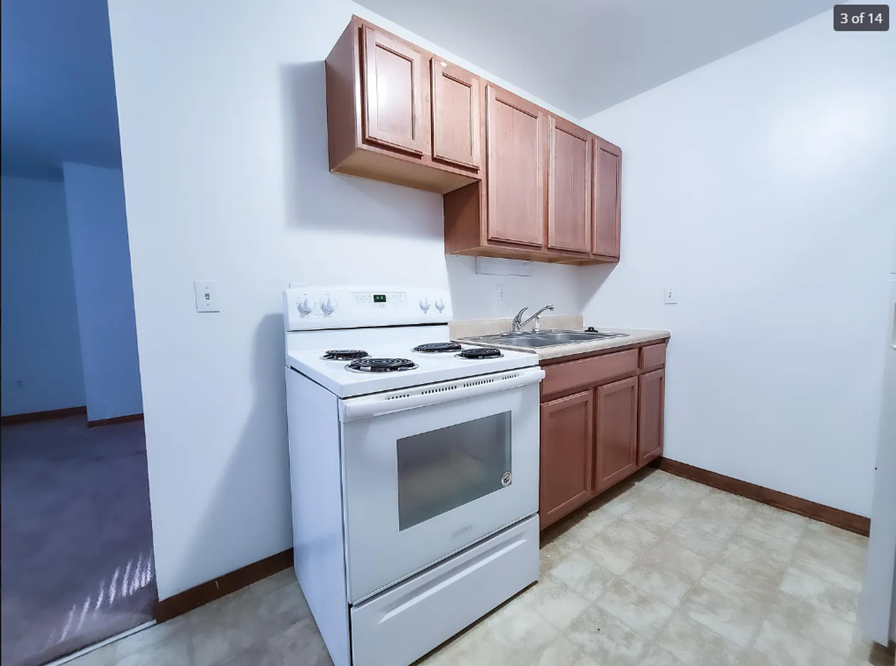 911 Ashland Rd - Photo 5 of 9