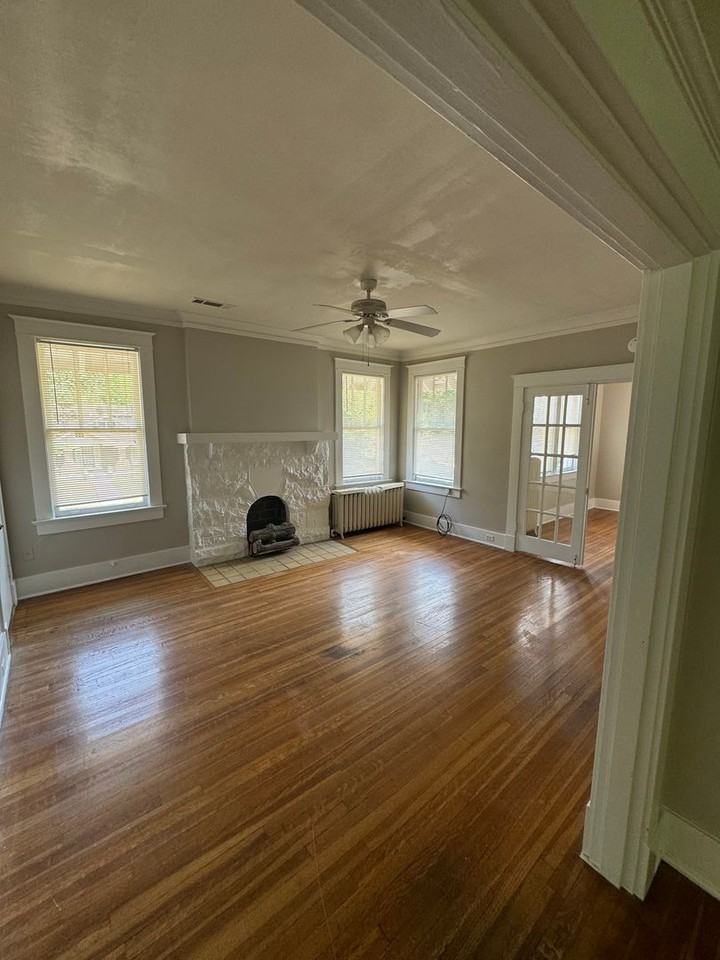 1931 Mignon Ave - Photo 2 of 8