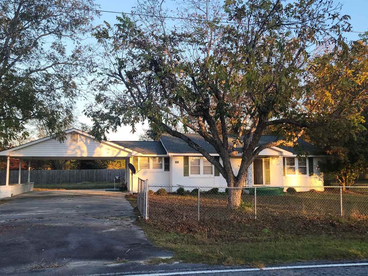 1711 Slab Landing Rd - Photo 2 of 15