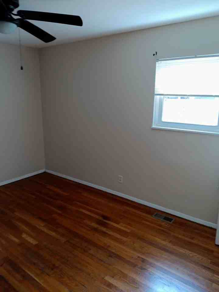 4106 Sanford Drive - Photo 5 of 16