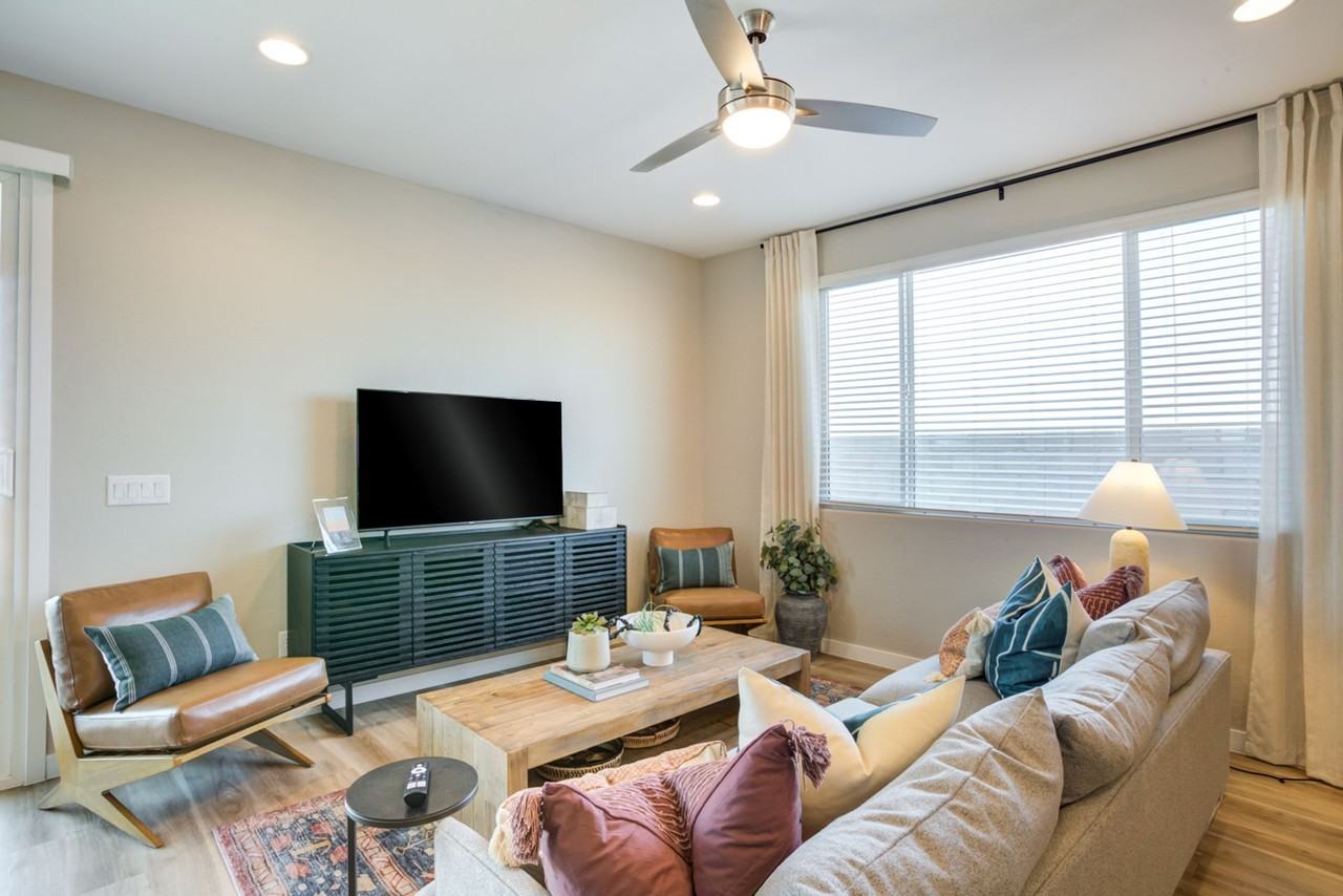 Montana Del Sur - Photo 7 of 26