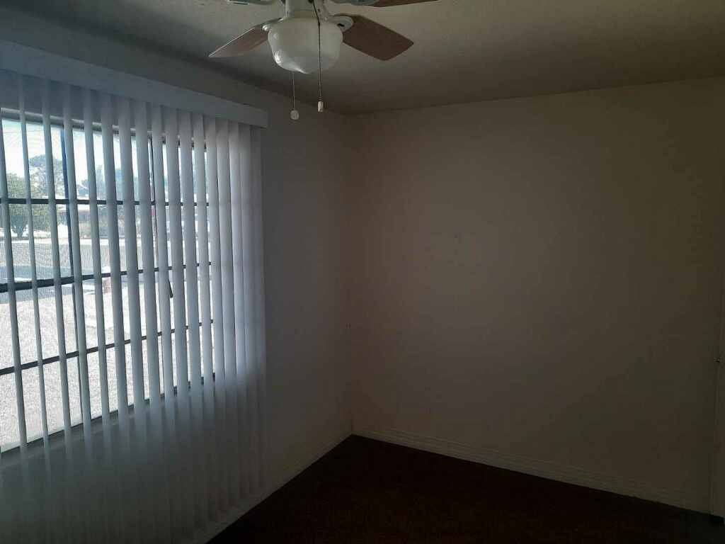 618 S Valley Ave #2 - Photo 3 of 14