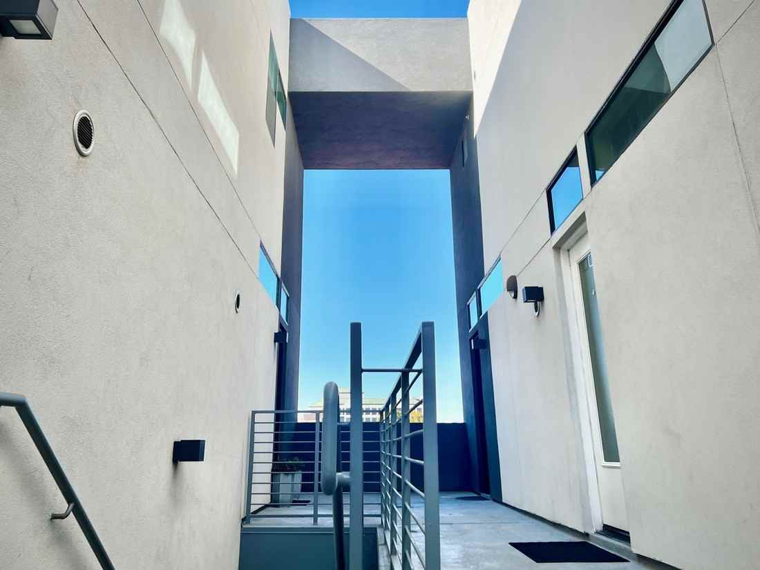 7301 E Minnezona Ave #1005 - Photo 3 of 50