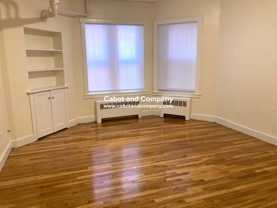295 Newbury St #2B - Photo 1 of 1