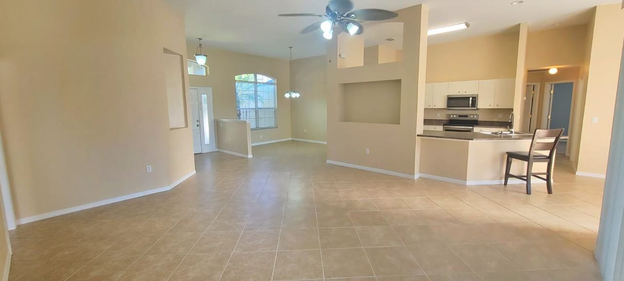 1704 Destino Ct #NA - Photo 2 of 37