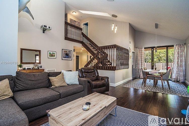 Nw 105th Ave #NA - Photo 4 of 12