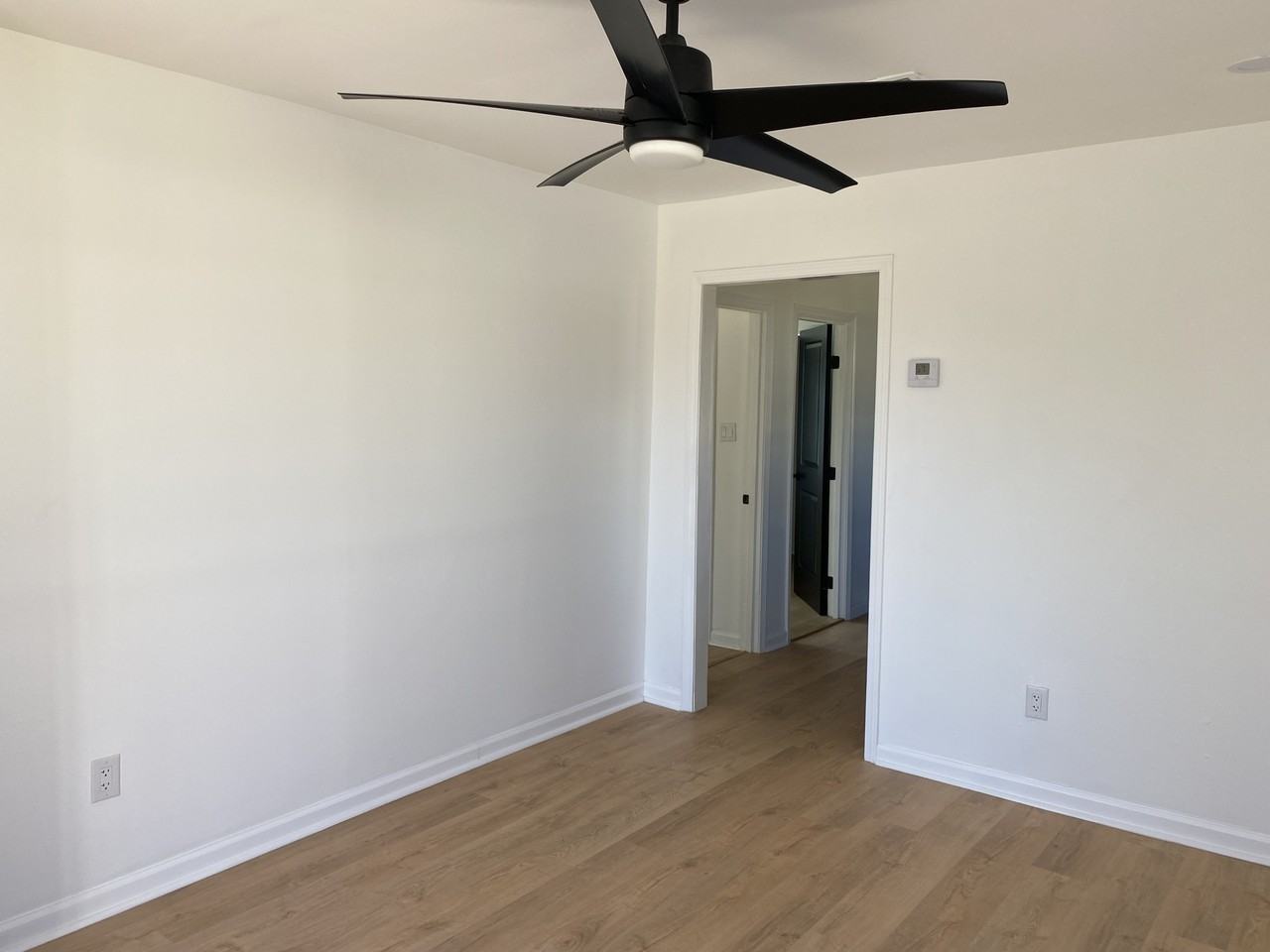 226 Agnes St #NA - Photo 6 of 24