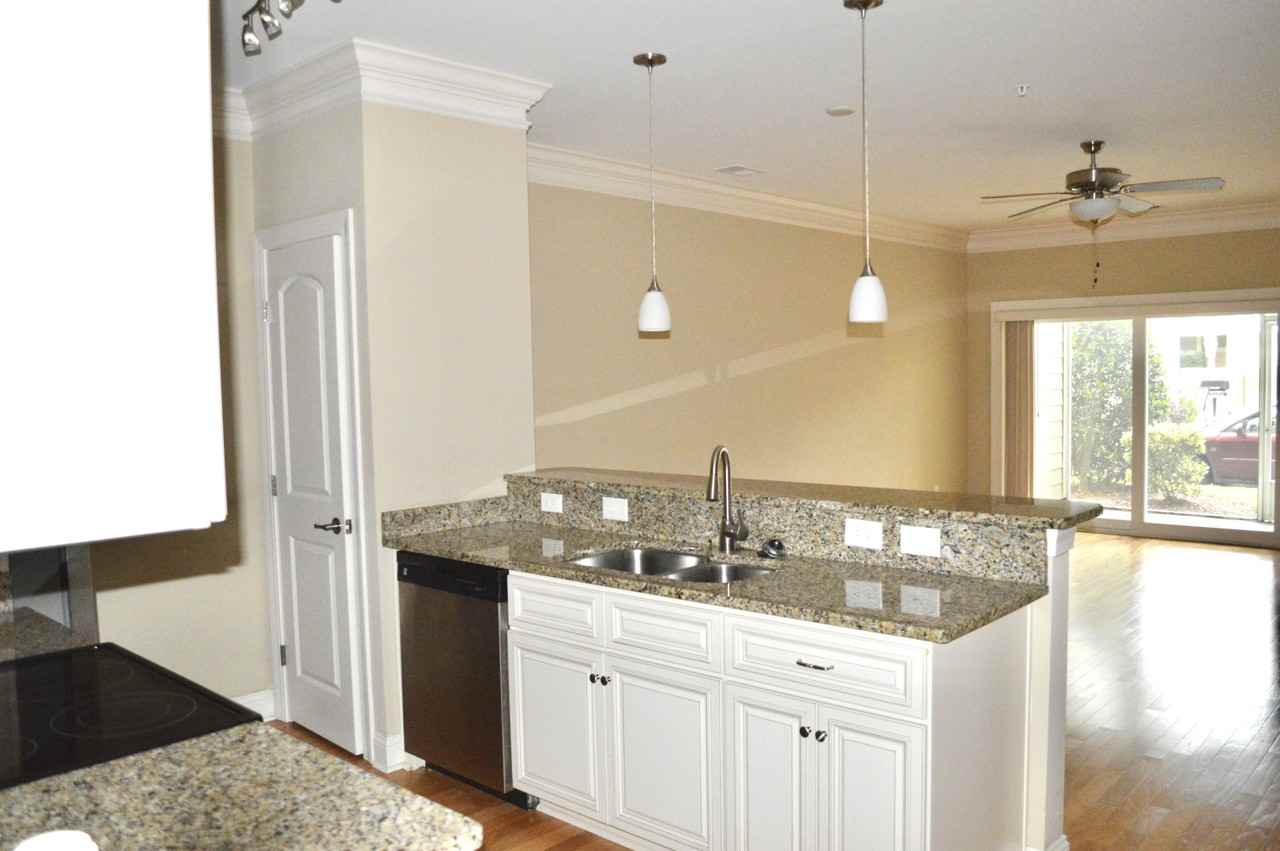 34 Mingo Dr #1C - Photo 5 of 12