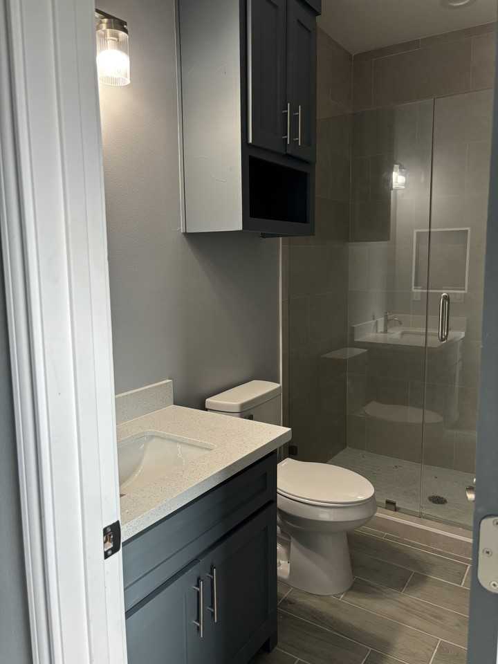2602 Clearview St Apt 4 #NA - Photo 5 of 17