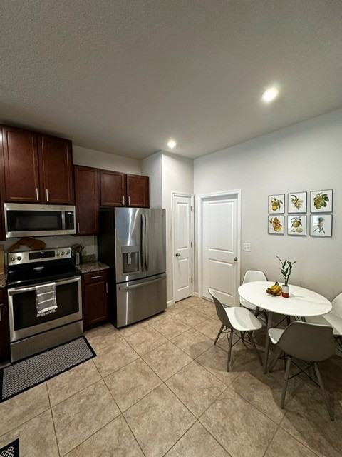 2142 Laceflower Dr #1 - Photo 4 of 20