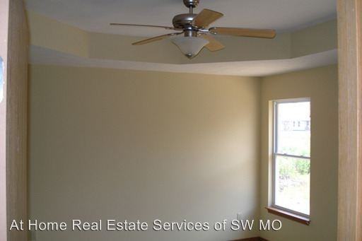 Westwood Ave - Photo 3 of 4