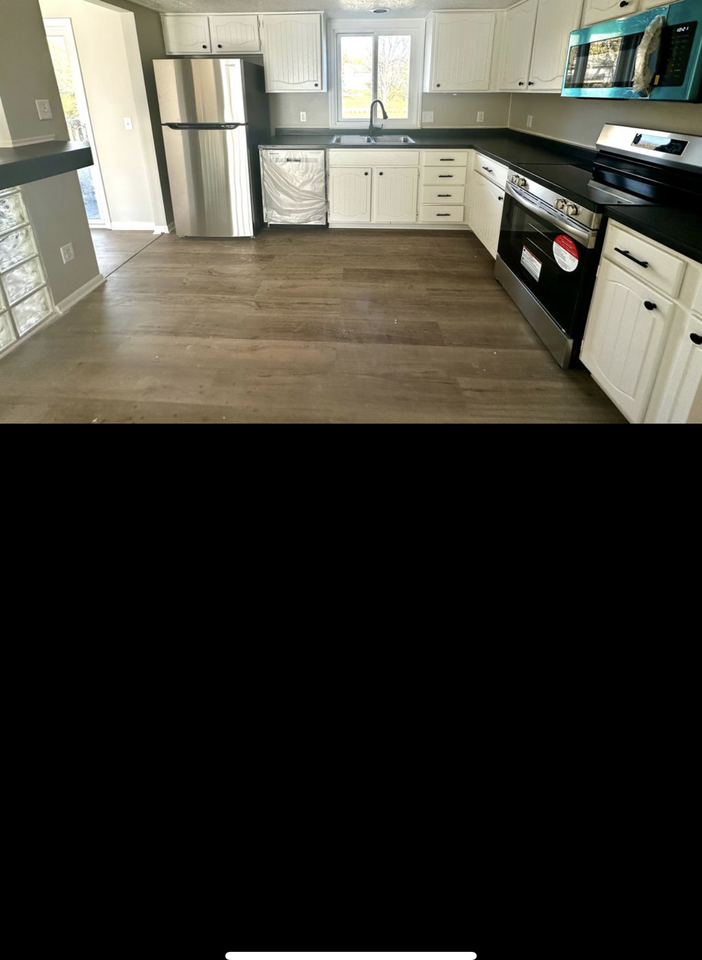 12812 Erskine St #NA - Photo 2 of 9