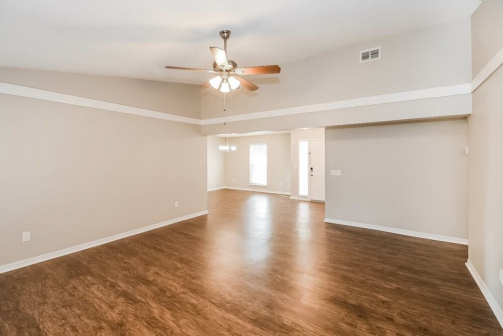 3048 Blue Heron Dr N - Photo 3 of 16