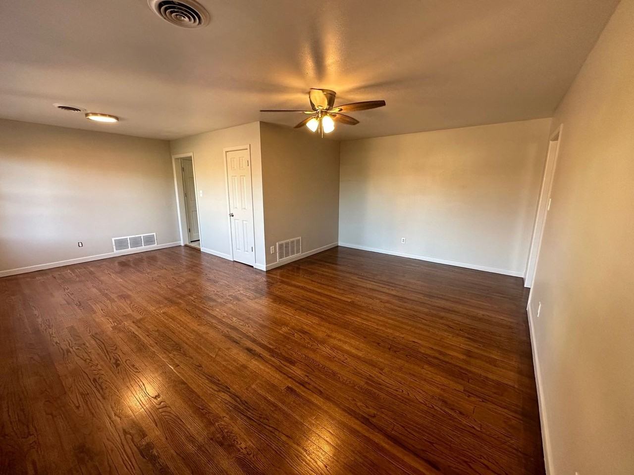 3609 S Lamar St - Photo 4 of 25