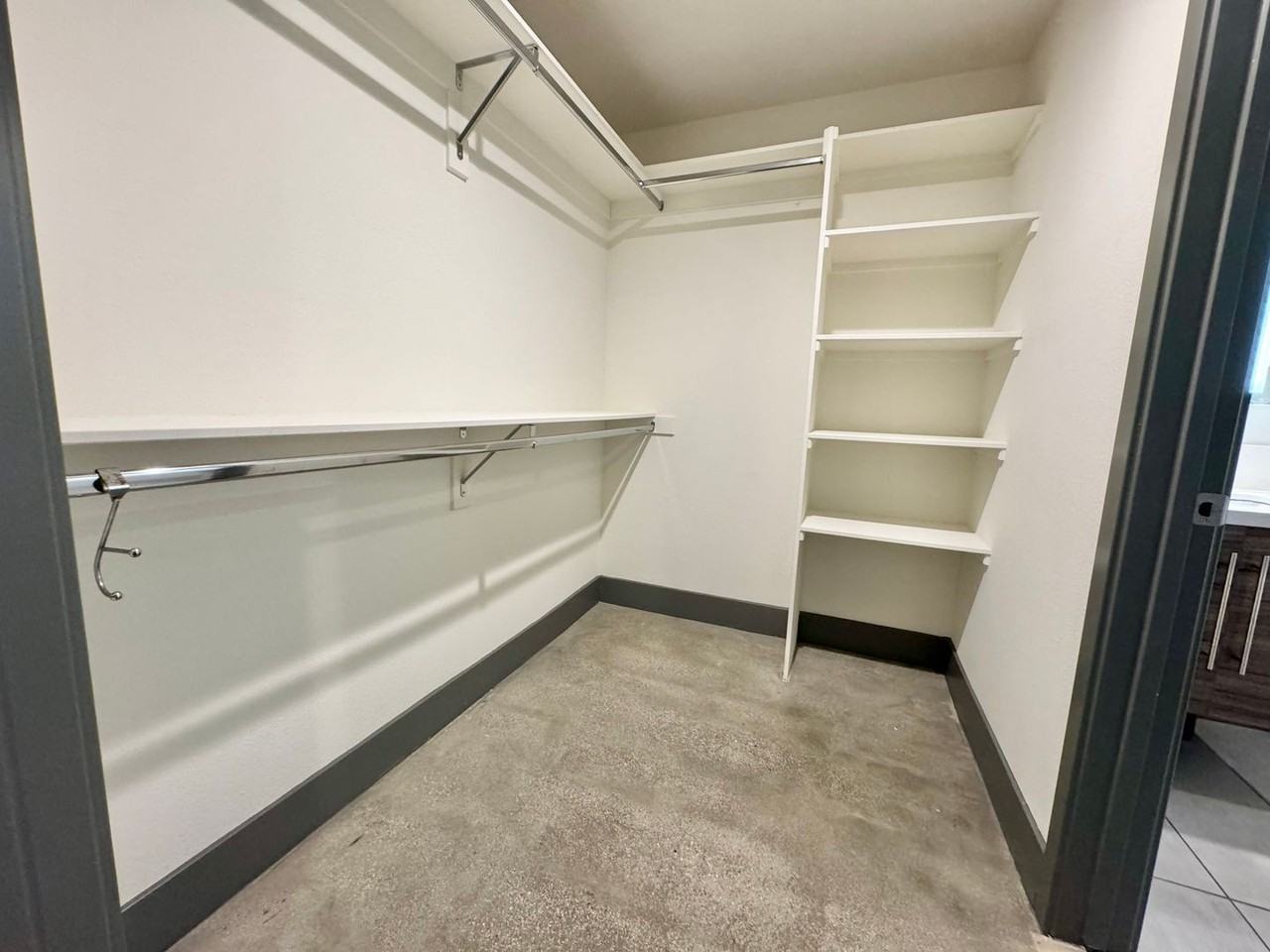 mid374 - Photo 7 of 50