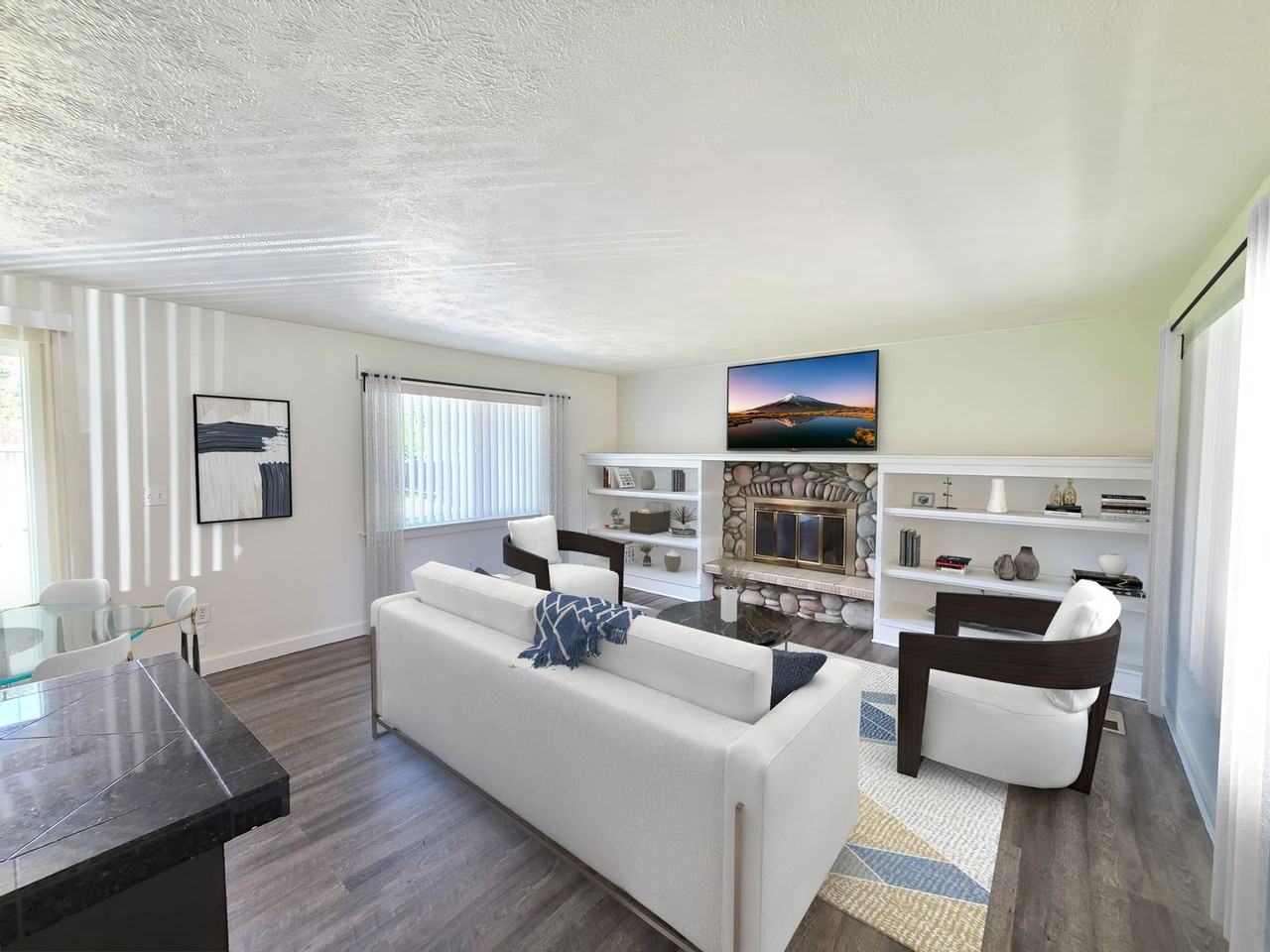 1607 E 58th Ave - Photo 3 of 33