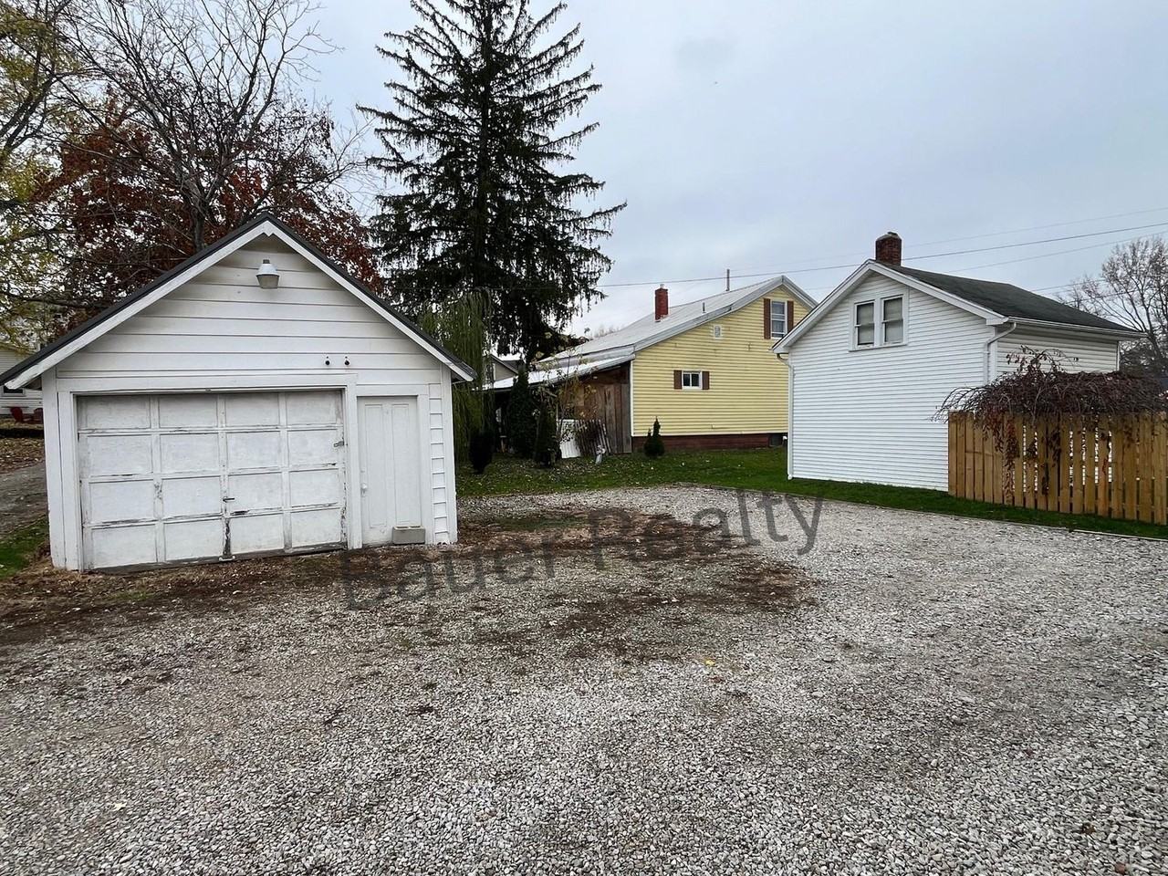 606 Edgehill Ave - Photo 6 of 29