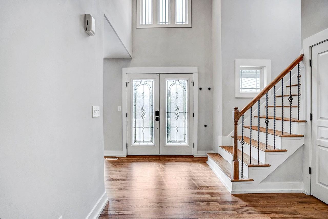 520 Ruth Cir - Photo 5 of 30