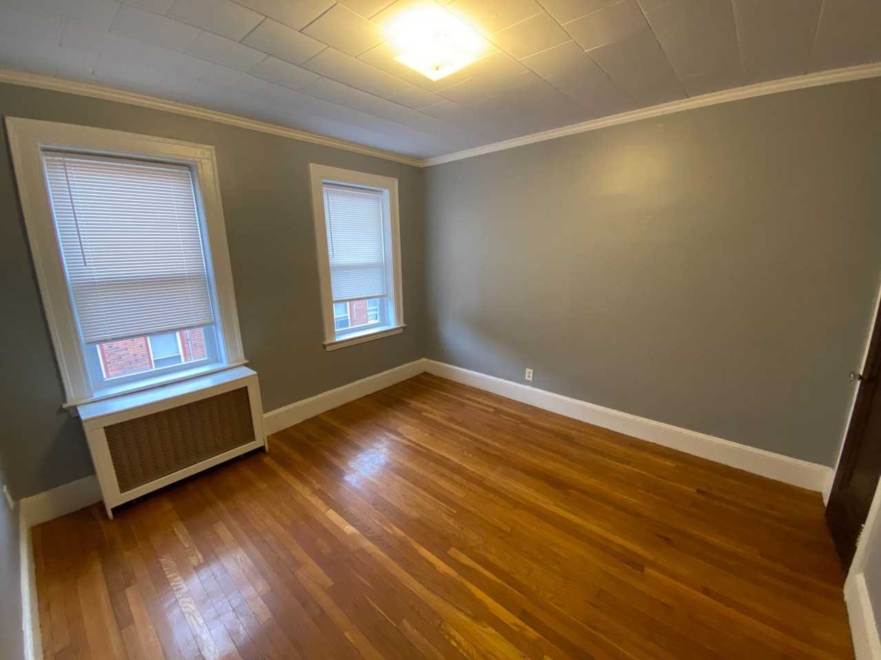 Norton Court Apartments - Photo 7 of 13