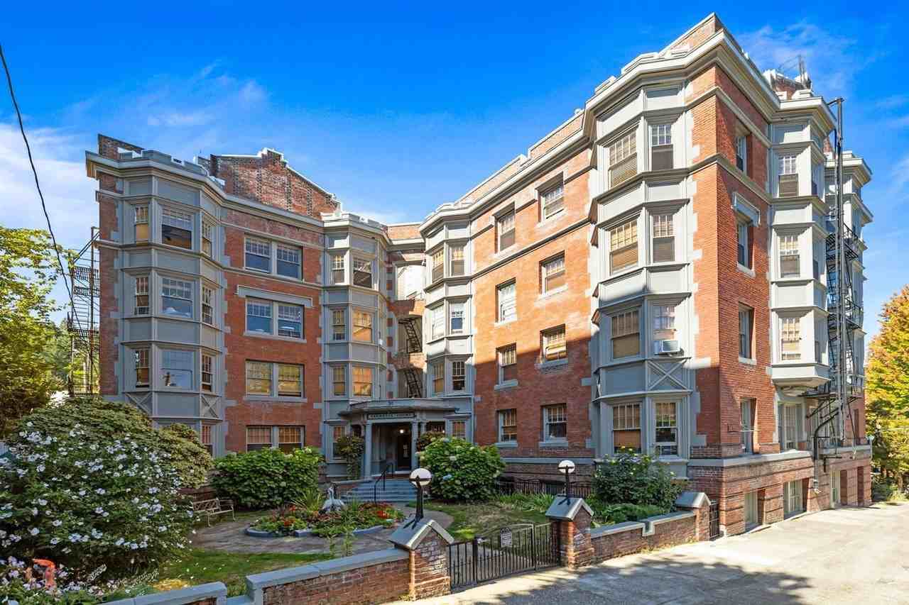 Lucretia Court Apartments - Photo 5 of 5