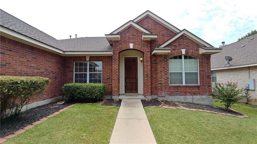 19909 Canterwood Ln - Photo 5 of 38