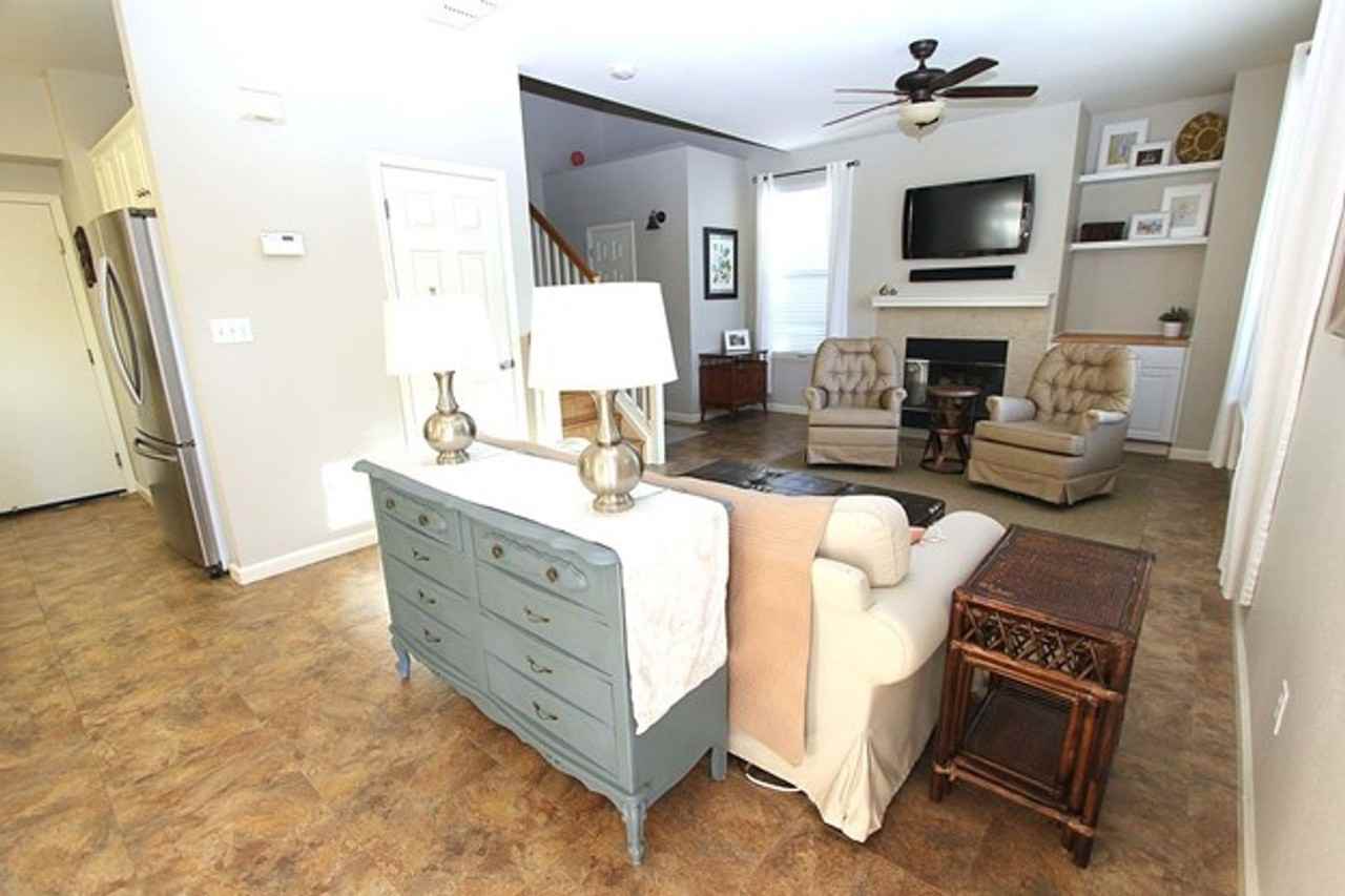 789 Chateau Cir - Photo 4 of 19