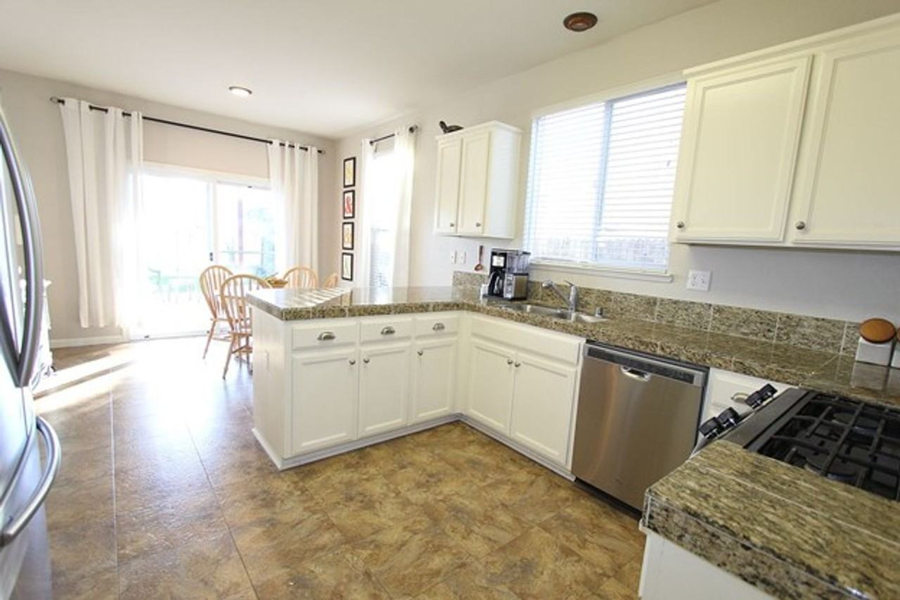 789 Chateau Cir - Photo 6 of 19