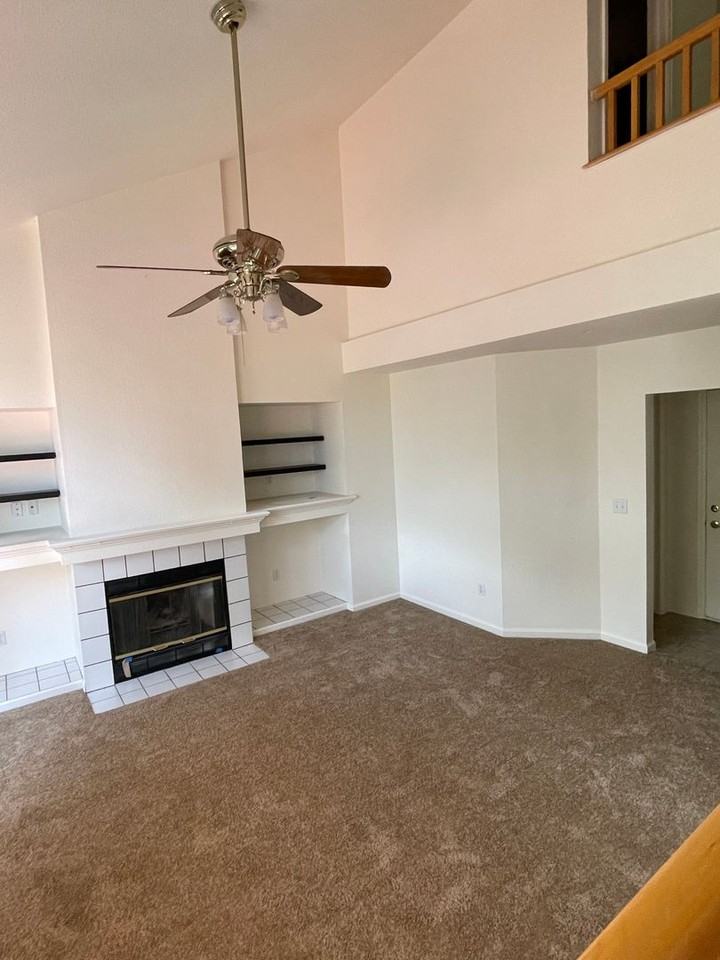 8669 Aberdeen Cir - Photo 3 of 11